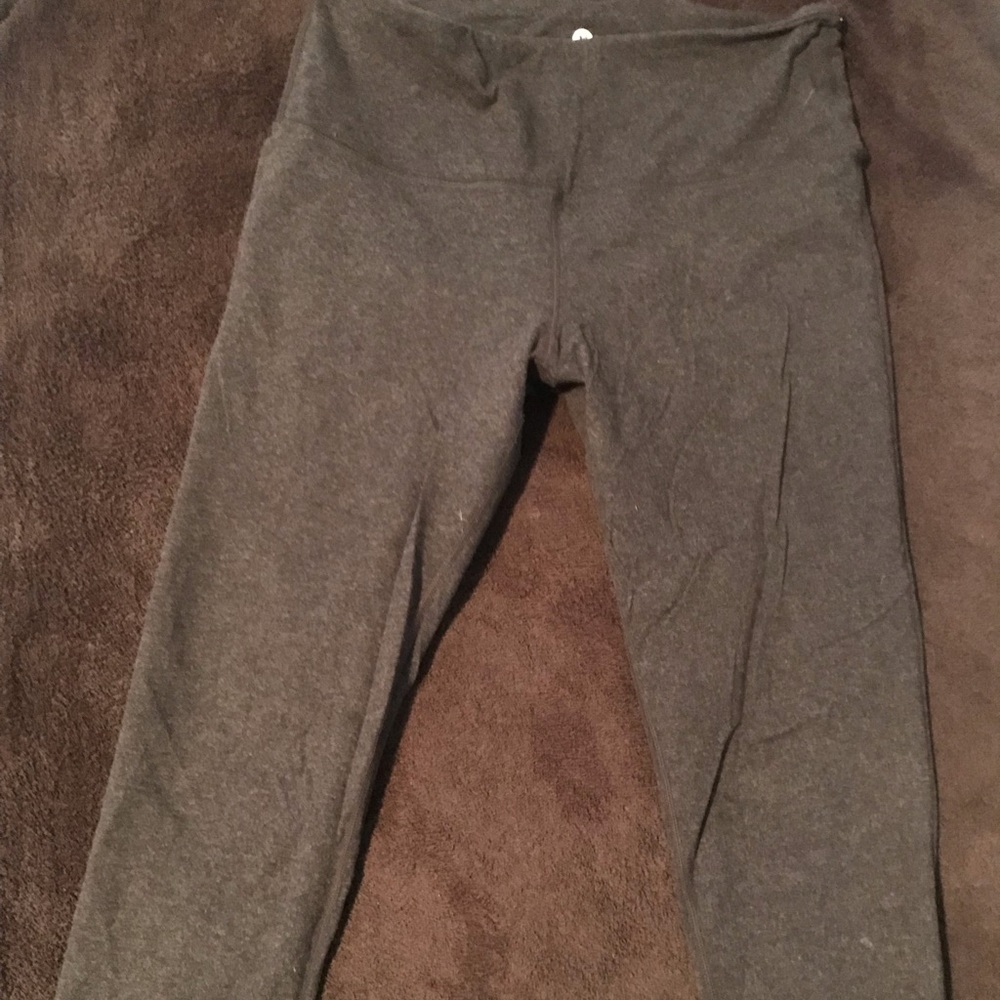 Leggings up to calve